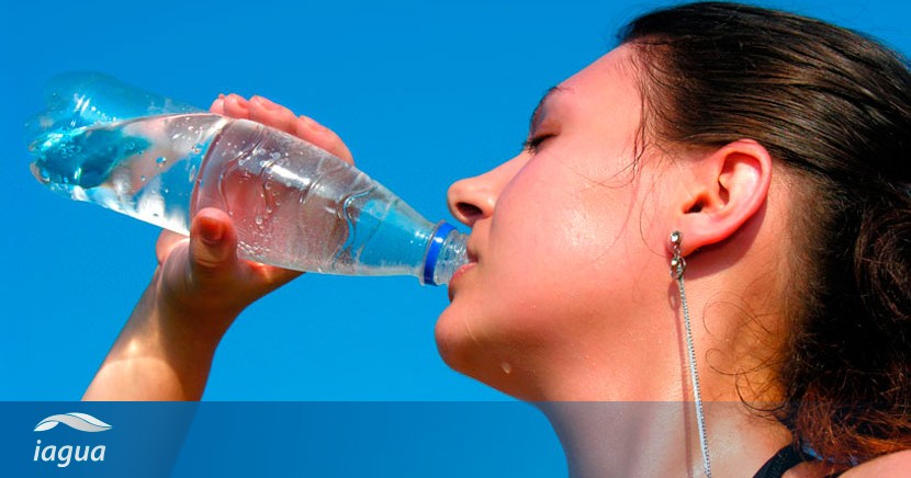 Las botellas de agua inteligente fomenta los hábitos saludables de