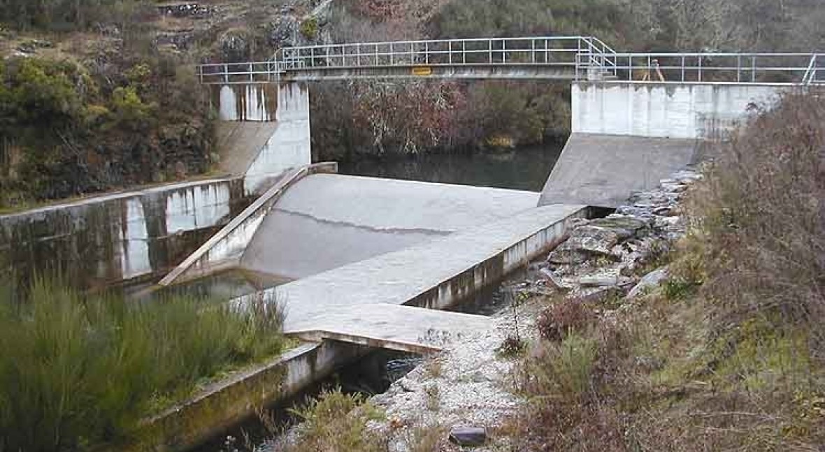 Presa Tuimil (Azud)