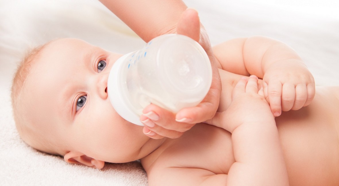 Cuál es la mejor agua para el biberón de mi bebé? | iAgua