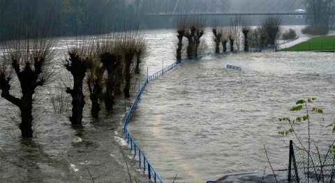 Alcaldes gallegos analizan coste inversiones frente inundaciones nivel local