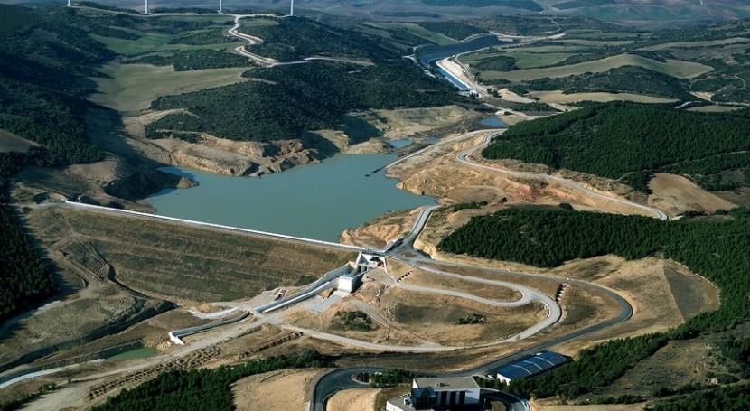 Obras en el Canal de Navarra