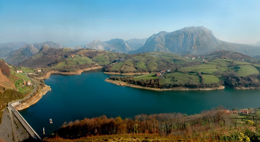 Asturias inicia el saneamiento de La Foz, La Collada y Las Mazas, en  Morcín, por 102.700 euros | iAgua